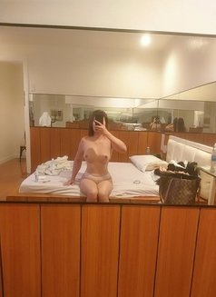 Hi loves I'm available to cater you - escort in Manila Photo 7 of 18