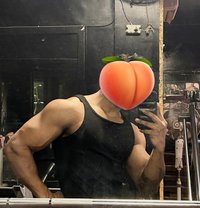 Independent_male_delhi - Male escort in New Delhi