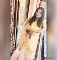 Hi Sweetheart - escort in Kolkata