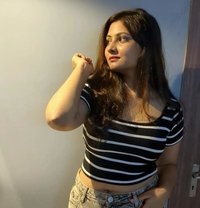 Hi There, Im Mahi Patel, a Curvaceous B - escort in New Delhi