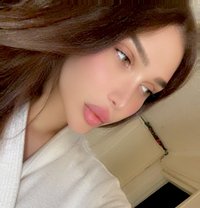 Hiba - escort in İstanbul Photo 14 of 14