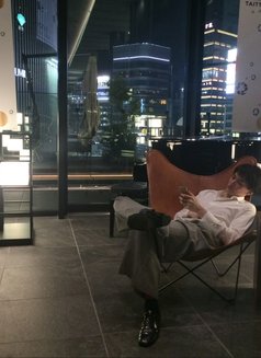 Hideki: A Japanese Escort for a Lady - Acompañantes masculino in Brussels Photo 5 of 5