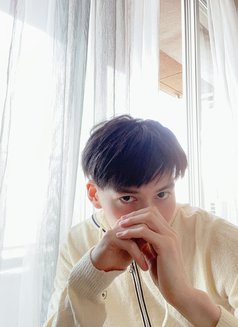 Hideki: A Japanese Gentleman for Ladies - Acompañantes masculino in Geneva Photo 3 of 5