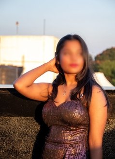 Hifi Profile, Independent College Girl - puta in Bangalore Photo 3 of 5