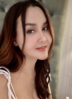 🪷HIGH CLASS COURTESAN for ELITE MEN - Acompañante in Hyderabad Photo 20 of 25