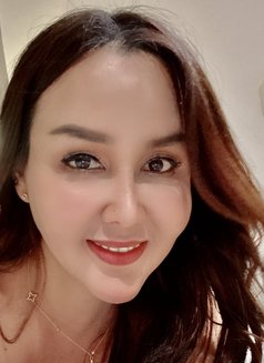 🪷HIGH CLASS COURTESAN for ELITE MEN - Acompañante in Hyderabad Photo 23 of 25