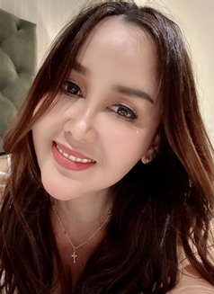 🪷HIGH CLASS COURTESAN for ELITE MEN - Acompañante in Hyderabad Photo 24 of 25