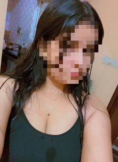 High class escort/cam make sexualy stsfd - puta in Bangalore Photo 3 of 3