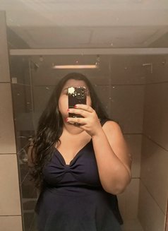 HiGH CLASS FEMININE SHEMALE IN KOCHIN🫦 - Transsexual escort in Kochi Photo 5 of 7