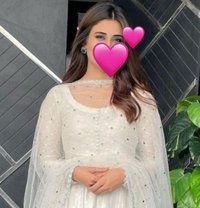 High Class & Models In/out Call Available - escort in Mumbai