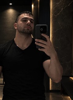 High class xxl boy - Male escort in İstanbul Photo 2 of 6