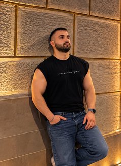 High class xxl boy - Male escort in İstanbul Photo 3 of 6
