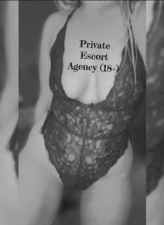 High-End Escort Agency(18+) - puta in Johannesburg Photo 7 of 7