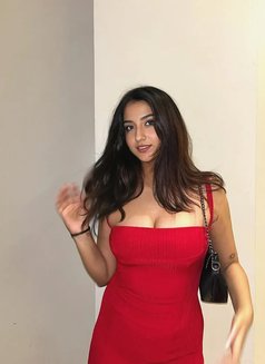 High' Profile and Vip Escort - puta in Ahmedabad Photo 3 of 6