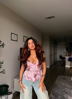 High' Profile and Vip Escort - escort in Ahmedabad Photo 7 of 7