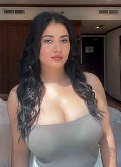 High' Profile and Vip Escort - puta in Bangalore Photo 1 of 4