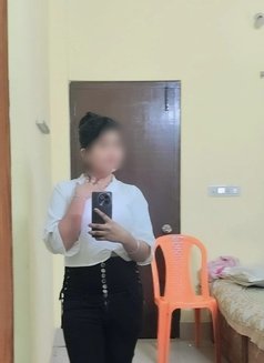 Radhika High Profile Genuine Cash Pay - escort in Pune Photo 2 of 8