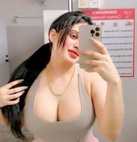 High Profile Genuine Service Star Hotels - puta in Pune