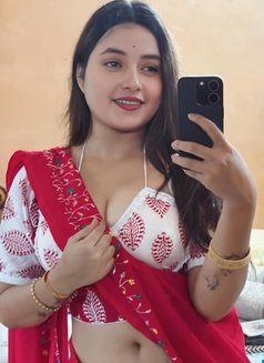 High Profile Genuine Service Star Hotels - puta in Pune Photo 3 of 6