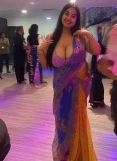 High Profile Gurgaon Escorts | Call Girl - escort in Gurgaon Photo 2 of 14