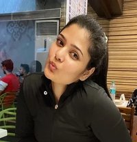 High Profile Gurgaon Escorts | Call Girl - escort in Gurgaon Photo 13 of 13