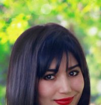 High Profile Independent Escorts Karina - puta in Gurgaon