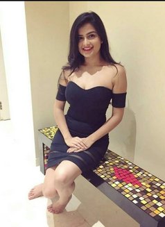 High Profile Indian and Russian - Agencia de putas in Gurgaon Photo 3 of 10