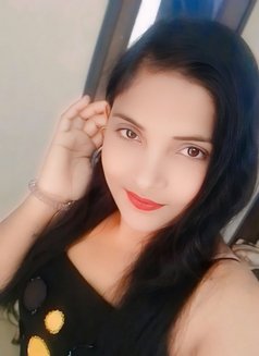 High Profile Indian and Russian - puta in Gurgaon Photo 8 of 9