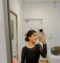 Quality Russian & Indian High Profile - puta in Gurgaon