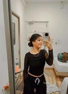 HIGH PROFILE INDIAN - escort in Gurgaon Photo 2 of 5