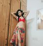 High Profile Indian Model Reena - puta in Singapore Photo 6 of 7