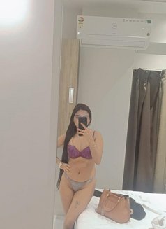 High Profile Indian Model Reena - escort in Singapore Photo 7 of 7