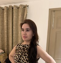 HIGH PROFILE INDIAN & RUSSIAN AVAILABLE - puta in Gurgaon