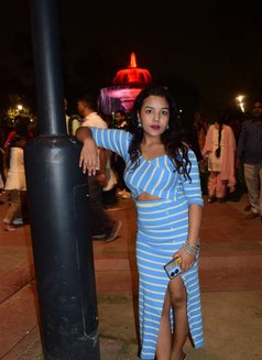 HIGH PROFILE INDIAN & Russian - puta in Gurgaon Photo 4 of 4