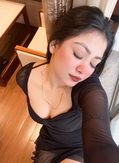 High Profile Luxury Model Escorts - escort in Lucknow Photo 3 of 5