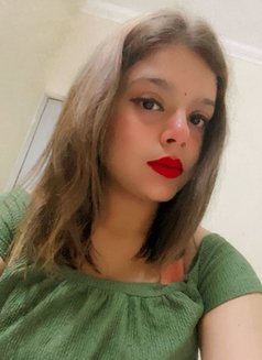 HIGH PROFILE RUSSIAN - puta in Gurgaon Photo 2 of 3