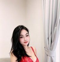 Lauraa - puta in Medan