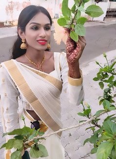 Hii Hello I Am Tina - Transsexual escort in Chennai Photo 2 of 7