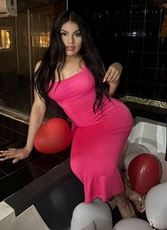 Hilary - Transsexual escort in Barcelona Photo 2 of 13