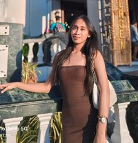 Hilary Kate - escort in Manila