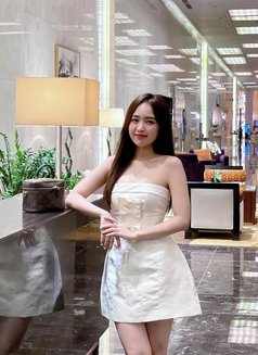 HILDA massage - masseuse in Surabaya Photo 2 of 7
