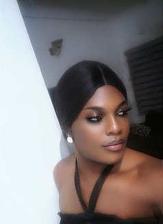 Hildaar - Transsexual escort in Abuja Photo 2 of 5