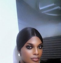 Hildaar - Transsexual escort in Abuja