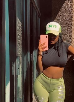 HILDAH NEW ARRIVAL FROM UGANDA - escort in Nairobi Photo 2 of 2