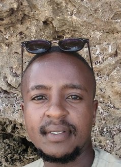 Hill DIANI mombasa - Male escort in Mombasa Photo 5 of 5