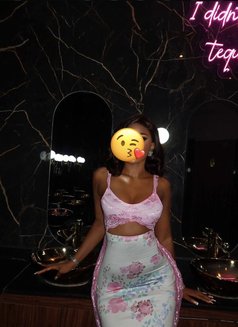 Hilz - masseuse in Abuja Photo 1 of 3