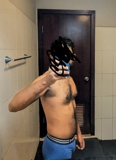 Himal Adrian - Acompañantes masculino in Colombo Photo 3 of 3