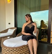 Himani Escort Service - escort in Kolkata