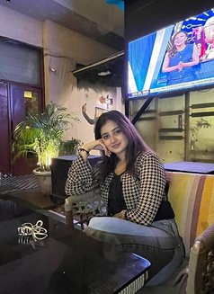 Himani - escort in Ahmedabad Photo 5 of 6