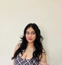 Himani - escort in Kochi